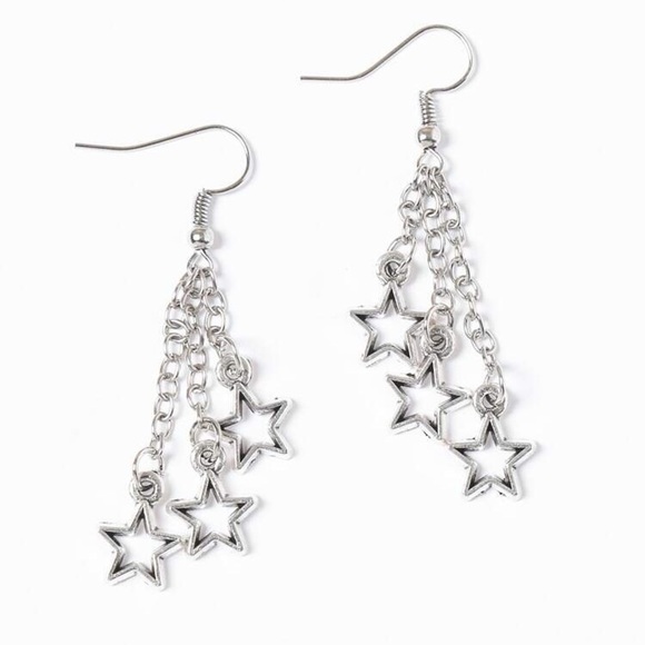 funposhiestyle Jewelry - Star & Tassel Drop Earrings